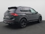 Volkswagen Tiguan 2.0 TSI 4Motion R-Line 190PK DSG Trekhaak, Black Style, Achteruitrijcamera, Side Assist, 19" LM velgen, Adaptieve Cruise Control, Stoelverwarming, Navi