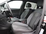 Volkswagen Tiguan 2.0 TSI 4Motion R-Line 190PK DSG Trekhaak, Black Style, Achteruitrijcamera, Side Assist, 19" LM velgen, Adaptieve Cruise Control, Stoelverwarming, Navi