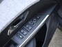 Peugeot e-5008 GT Exclusive 73 kWh | Demo | Trekhaak | Lederen Bekleding | Navigatie | Camera |