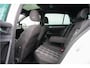 Volkswagen Golf 7.5 2.0 TDI GTD 184 pk /Automaat/ Pano-Dak/ Sport-Stoelen/ Stoel.Verw/ Adap.Cruise/ Led-Koplamp/ Virtual/ Camera/ 19'' LMV