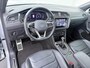 Volkswagen Tiguan 1.4 TSI eHybrid R-Line | Pano Dak | 360 Camera | Side Assist | ACC | Elek. Achterklep | Black Style | Leder | Elek. Stoelen | Stuur-/Stoelverwarming | 20'' |