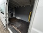 Volkswagen Crafter 35 2.0 TDI 141 PK Euro 6 L3H3 Nieuwe apk/Automaat/CarPlay/trekhaak/cruise control