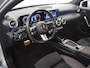Mercedes-Benz A-klasse 180 Business Solution AMG | Panoramadak | Night pakket | Sfeerverlichting |