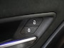 Mercedes-Benz A-klasse 180 Business Solution AMG | Panoramadak | Night pakket | Sfeerverlichting |