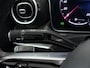 Mercedes-Benz C-klasse 180 AMG Line | Achteruitrijcamera | Panorama-schuifdak | Sfeerverlichting | Nightpakket | Stoelverwarming