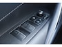 Toyota Corolla 2.0 Hybrid BI-TONE STOEL/WISSER&STUURVERW HEAD UP DISPLAY KEYLESS DAB+ CAMERA LM-VELGEN APPLE/ANDROID
