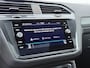 Volkswagen Tiguan 1.4 TSI eHybrid R-Line Business+ | Pano dak | Camera | Stoelverwarming | Side Assist | Elek Achterklep |