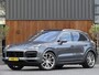 Porsche Cayenne 3.0 E-Hybrid 462PK / sportDesign / softclose / Bose / BTW / 360°