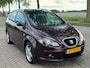 SEAT Altea XL 1.6 Stylance ECC Audio/CD Electric pakket LMV 17" Cruisecontrol Dakrails Getint glas PDC ABS Dealeronderhoud Nw Apk!
