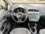 SEAT Altea XL 1.6 Stylance ECC Audio/CD Electric pakket LMV 17" Cruisecontrol Dakrails Getint glas PDC ABS Dealeronderhoud Nw Apk!