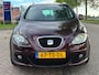SEAT Altea XL 1.6 Stylance ECC Audio/CD Electric pakket LMV 17" Cruisecontrol Dakrails Getint glas PDC ABS Dealeronderhoud Nw Apk!