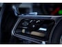 Porsche Macan 2.0 / Pano / Trekhaak / Luchtvering / Bose / Nwe Distr Ketting + Turbo