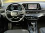 Hyundai i20 1.0 T-GDI Comfort RIJKLAAR!| Carplay/Android, Camera, Stoel+Stuurverw., 15'' LMV, Lane Assist, Dodehoek | Dealeroh. |