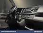Volkswagen Crafter 2.0 TDI L3H2 L2H1 Euro6 Airco | 2500kg Trekhaak | Parkeersensoren Bijrijdersbank