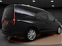 Volkswagen Caddy Maxi 1.5 TSI 7p | 7 Persoons | Parkeerhulp | ACC | Stoelverwarming | Spiegelpakket | Carplay | Getint Glas | 17'' |