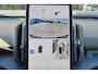 Volvo EX30 Performance Ultra 69 kWh - 360º Camera - Harman/Kardon audio - Verwarmde voorstoelen & stuur - Parkeersensoren voor & achter - Extra getint glas - 20' LMV