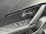 Peugeot e-208 EV GT 51 kWh 3-Fase SOH 96,5% | Warmtepomp | 3D i-Cockpit | Carplay&Android | Camera | Full-Led