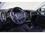 Volvo XC40 T3 Momentum Pro - IntelliSafe Assist & Surround - Parkeercamera achter - Verwarmde voorstoelen - Parkeersensoren voor & achter - Volvo On Call - 18' LMV