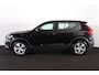 Volvo XC40 T3 Momentum Pro - IntelliSafe Assist & Surround - Parkeercamera achter - Verwarmde voorstoelen - Parkeersensoren voor & achter - Volvo On Call - 18' LMV