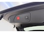 Peugeot 3008 1.6 HYbrid 225 GT | Voorstoel met massagefunctie | Elektrisch bedienbare achterklep met sensorsturing | Alcantara interieurdelen | Apple Carplay/Android Auto | Electronic climate controle | Cruise control adaptief met Stop&Go | Navigatiesysteem full map