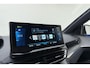 Peugeot 3008 1.6 HYbrid 225 GT | Voorstoel met massagefunctie | Elektrisch bedienbare achterklep met sensorsturing | Alcantara interieurdelen | Apple Carplay/Android Auto | Electronic climate controle | Cruise control adaptief met Stop&Go | Navigatiesysteem full map