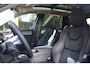 Volvo XC90 T8 Hybride AWD Ultra Dark | Luchtvering | Massage | Head-Up | Ventilatie stoelen | 360° Camera | Panoramadak |