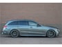 Mercedes-Benz C-klasse 200 Launch Edition AMG Line, Origineel NL, Panoramadak, Trekhaak, Stoelverwarming, Carplay, Sfeerverlichting, Camera.