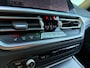 BMW 3-Serie Touring 330e xDrive High Executive | Panoramadak | M-Pakket | Elektrische voorstoelen | Head-up Display | BOMVOL!