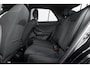 Volkswagen T-Roc 1.5 TSI 150pk 7-DSG R-Line | Trekhaak | Achteruitrijcamera | Carplay | Climate Control | Adaptive Cruise | 17"
