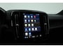 Volvo XC40 Single Motor Extended Range Plus 82 kWh | Rijklaar! | Dig. Cockpit | Bliss | Pilot Assist | Stuur- Stoelverw. | Camera+PDC | Google | App.Connect | Elek. Klep | Led | LM V