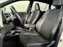 Toyota RAV4 2.5 Hybrid Style | Stoelverwarming | Trekhaak | Elektrische stoel |