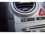 Opel Corsa 1.4-16V Cosmo/OPC-LINE/AIRCO/NAVIGATIE/CRUISE-CONTROL/PARKEERSENSOREN/STUURBEKRACHTIGING/APK 01-08-2027