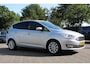 Ford C-Max 1.5 Titanium Clima/Cruise/Camera/Stoel&Stuurverwarming/Keyless/PDCv+a/RadioCD.AUX.USB/LED/16"LM/Trekhaak/APK:25-02-2027