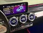 Mercedes-Benz GLB 250 Premium Plus Amg | Pano | Trekhaak | Sfeerverlichting | Camera | Carplay | Stoelverwarming | Burmester | NAP