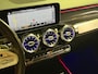 Mercedes-Benz GLB 250 Premium Plus Amg | Pano | Trekhaak | Sfeerverlichting | Camera | Carplay | Stoelverwarming | Burmester | NAP