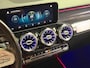 Mercedes-Benz GLB 250 Premium Plus Amg | Pano | Trekhaak | Sfeerverlichting | Camera | Carplay | Stoelverwarming | Burmester | NAP