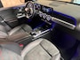 Mercedes-Benz GLB 250 Premium Plus Amg | Pano | Trekhaak | Sfeerverlichting | Camera | Carplay | Stoelverwarming | Burmester | NAP