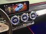 Mercedes-Benz GLB 250 Premium Plus Amg | Pano | Trekhaak | Sfeerverlichting | Camera | Carplay | Stoelverwarming | Burmester | NAP