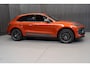 Porsche Macan 2.0 T Km-stand (2022, NL) SportChrono, Luchtvering, adaptieve cruisecontrol, vol leder