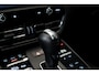 Porsche Macan 2.0 T Km-stand (2022, NL) SportChrono, Luchtvering, adaptieve cruisecontrol, vol leder