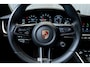 Porsche 992 911 3.8 Turbo S (2023, NL) 33.375km, lift vooras, natuurleder (930-stijl), sportuitlaat, schuifdak