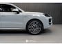 Porsche Cayenne S E-HYBRID (2025, BTW) Sport Design, 4w-sturing, massage, 22 inch, INNO Drive