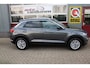 Volkswagen T-Roc 1.0 TSI Style Business O.a: Trekhaak, PDC, ACC, Clima, Navi, Camera, Etc. All-in prijs!