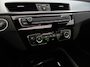 BMW X1 sDrive20i Orange Edition II | Dealer OH! | Pano | Trekhaak | Leder | H&K Audio