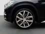 BMW X1 sDrive20i Orange Edition II | Dealer OH! | Pano | Trekhaak | Leder | H&K Audio