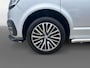 Volkswagen Transporter 2.0 TDI L2H1 28 Bulli | Trekhaak | navigatie | Lederen Bekleding | Imperiaal | Parkeer Camera | Stoelverwarming | Lichtmetalen Velgen |
