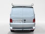 Volkswagen Transporter 2.0 TDI L2H1 28 Bulli | Trekhaak | navigatie | Lederen Bekleding | Imperiaal | Parkeer Camera | Stoelverwarming | Lichtmetalen Velgen |