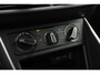 Volkswagen Polo 1.0 TSI Life+led+Vitrual+Navigatie+Parkeer-Hulp+Privacy-Glass+4-Elek-ramen = TOP KLEUR !!