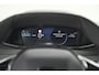 Peugeot e-2008 EV Allure Avantage 54 kWh | SOH 97,6% | 11 KW Lader | Apple Carplay | Parkeersensoren