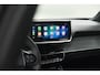 Peugeot e-2008 EV Allure Avantage 54 kWh | SOH 97,6% | 11 KW Lader | Apple Carplay | Parkeersensoren